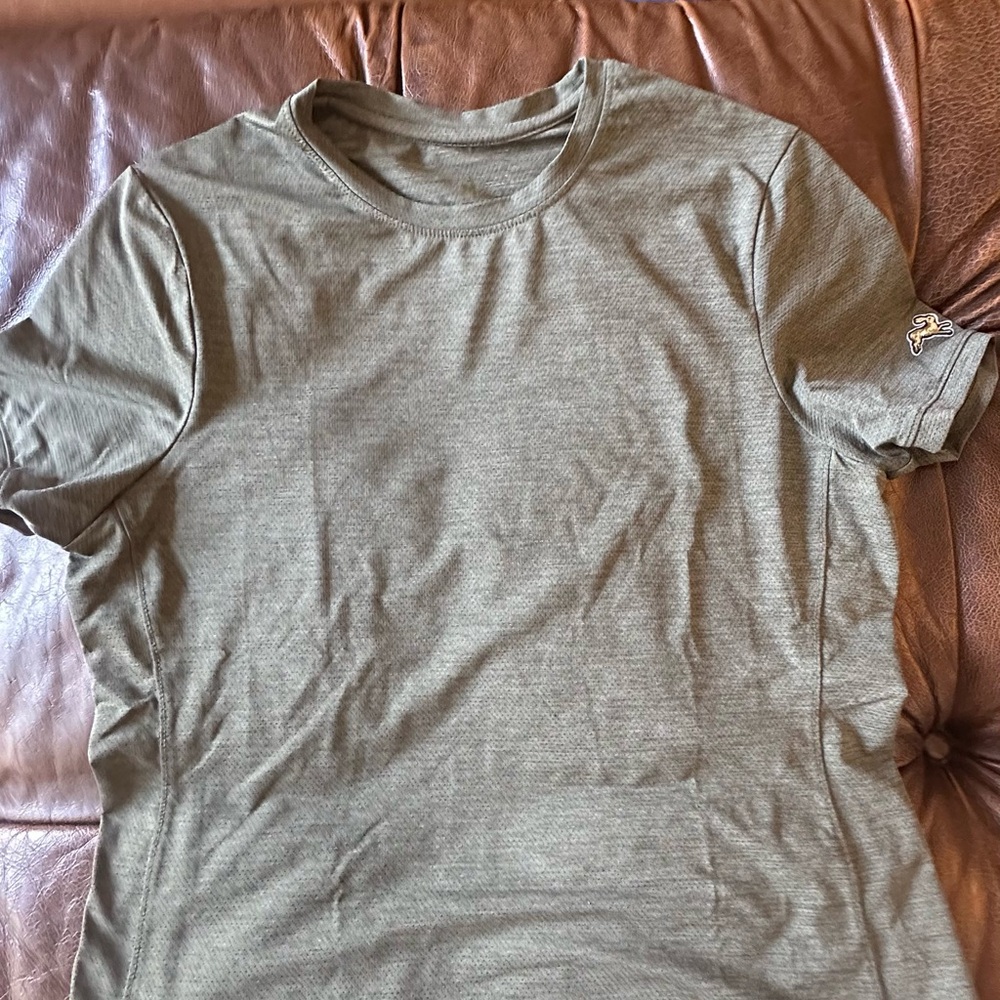 Women’s track smith session shirt